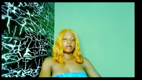 Stella online show from 12/27/24, 09:39