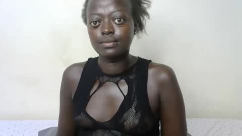 hot_tashaa online show from 04/16/26, 09:37