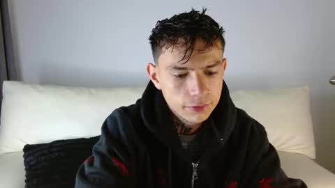 Snapshot of hot_teo_ chatting on 01/08/26, 10:50 Mateo online show from 01/08/26, 10:50