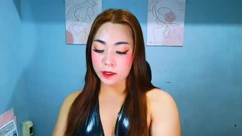 hot_xirene online show from 06/05/26, 11:38