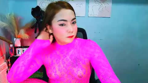 hot_xirene online show from 06/11/26, 02:37