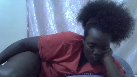 hot_zelinda online show from 06/17/26, 12:02