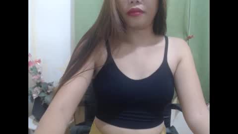 hotasianayra69 online show from 11/27/25, 04:09