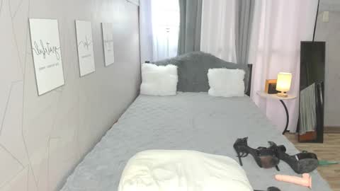 Bea online show from 02/06/25, 07:13