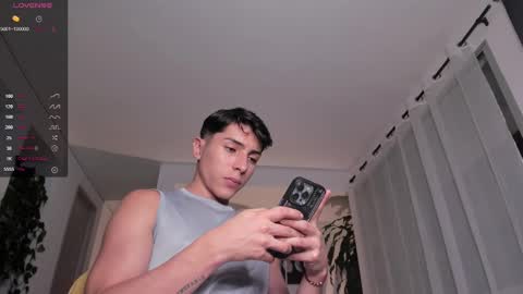 Andrew xdres08 online show from 02/21/25, 03:01