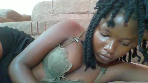 love online show from 03/10/25, 08:59