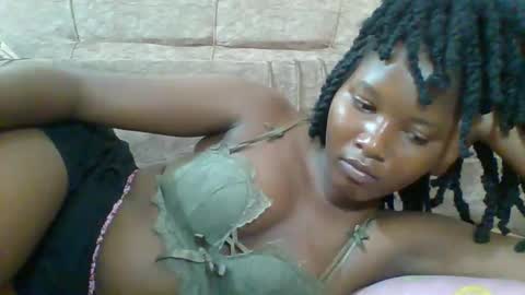 love online show from 03/10/25, 10:24