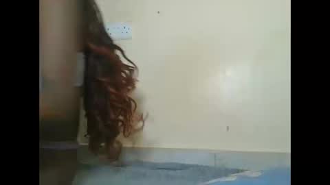 love online show from 10/10/25, 08:41