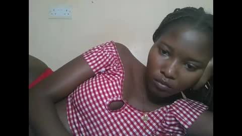 love online show from 10/20/25, 07:42