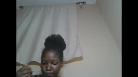 love online show from 12/03/25, 09:29