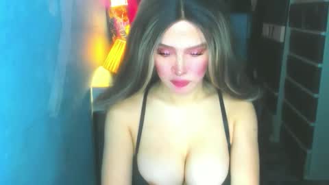 Snapshot of hotbabe_tanya chatting on 05/09/26, 02:06 T A N Y A online show from 05/09/26, 02:06