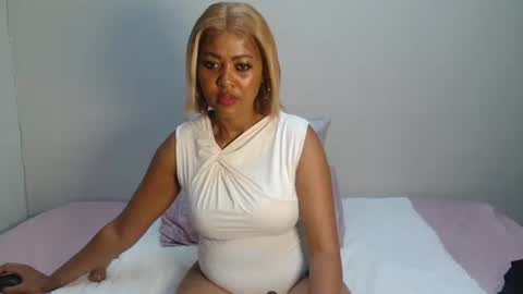 hotbaby43za online show from 01/06/26, 09:50