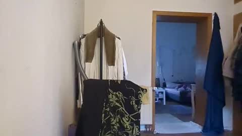 Snapshot of hotbettybellucci chatting on 10/24/25, 06:43 Betty Bellucci online show from 10/24/25, 06:43