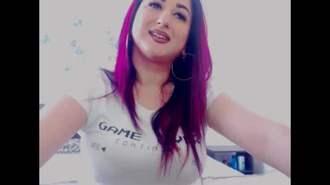 Snapshot of hotboobsmaya chatting on 02/21/25, 11:01 hotboobsmaya online show from 02/21/25, 11:01