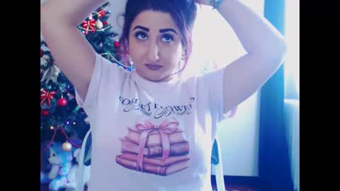 hotboobsmaya online show from 12/17/25, 08:53