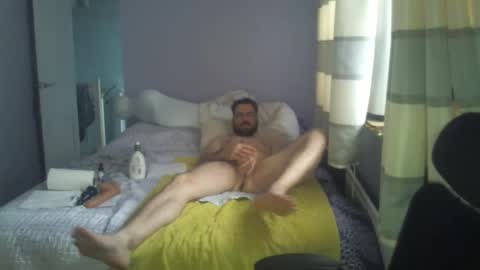 hotboyron online show from 12/17/25, 12:11