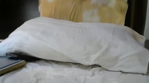 hotboyvicky online show from 11/21/25, 10:41