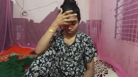 Hotcapolx online show from 11/28/25, 05:04