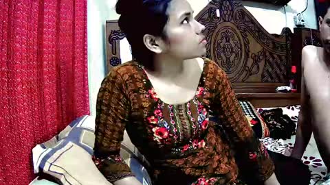 Hotcapolx online show from 05/11/26, 05:32