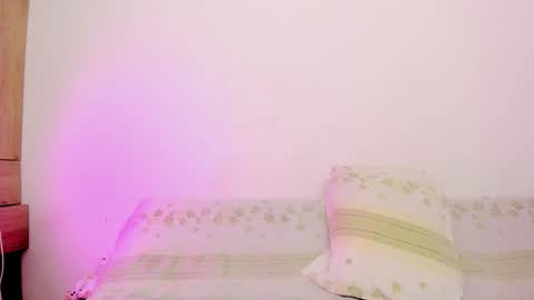 Candy online show from 02/02/26, 01:15