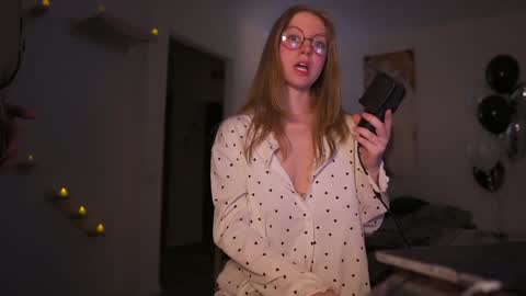 NICK AND NORA online show from 02/02/25, 05:37