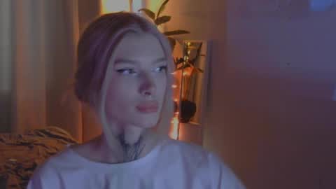 hotchubently online show from 03/03/25, 10:49