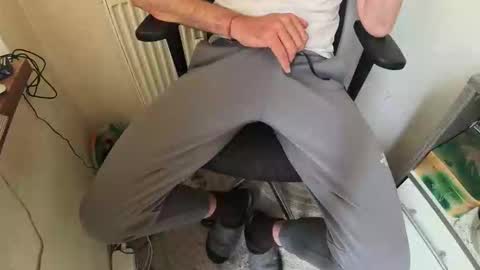 hotcockdus21 online show from 10/04/25, 11:41