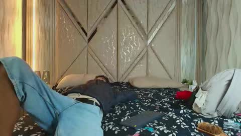 hotcouple_222 online show from 02/10/26, 07:23