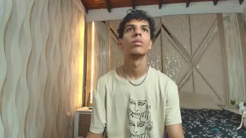 hotcouple_222 online show from 02/22/26, 07:23