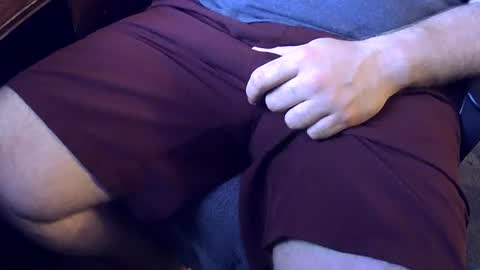 Snapshot of hotdadbod4you chatting on 07/06/26, 01:35 Alex Mark8 online show from 07/06/26, 01:35