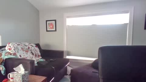 Snapshot of hotdog1124 chatting on 01/27/25, 12:58 hotdog1124 online show from 01/27/25, 12:58