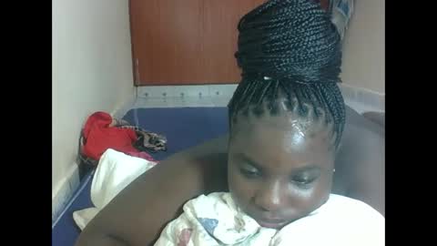 Snapshot of hotebbbyy chatting on 05/09/26, 03:56 EBBY online show from 05/09/26, 03:56
