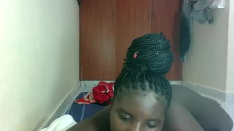 Snapshot of hotebbbyy chatting on 05/14/26, 12:28 EBBY online show from 05/14/26, 12:28