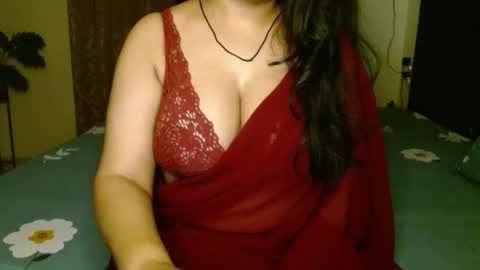 Snapshot of hoteliza6 chatting on 10/24/25, 03:52 Eliza i dont show face in any show online show from 10/24/25, 03:52