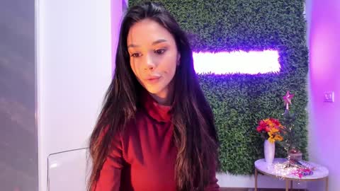 hotfallingdevil online show from 12/03/25, 06:21