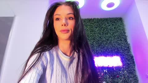 hotfallingdevil online show from 01/06/26, 05:55