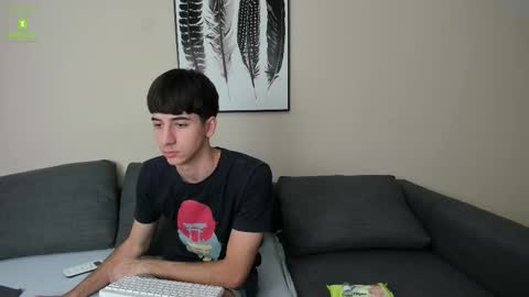 QUENTIN online show from 09/21/25, 05:31