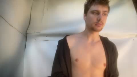 William online show from 07/25/26, 07:39