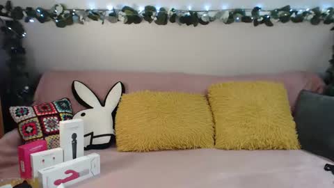 hotgirlkarina online show from 03/10/26, 04:50