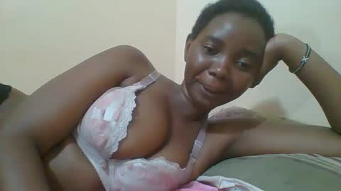 Queen online show from 03/01/25, 07:04