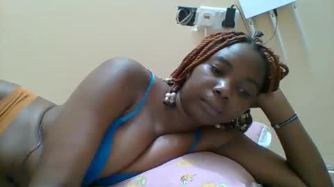 Queen online show from 10/10/25, 05:01