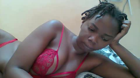 Queen online show from 02/15/26, 07:27