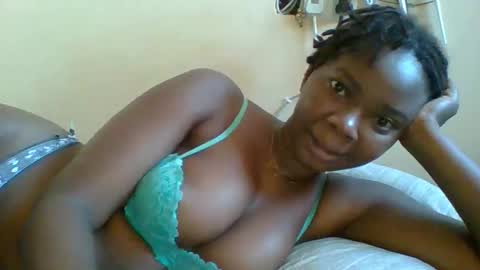 Queen online show from 03/03/26, 05:02