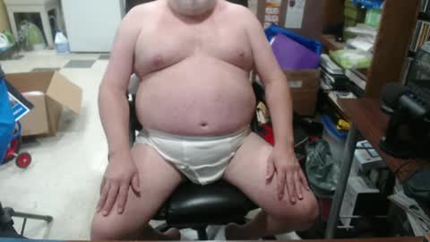 Snapshot of hotgrandpa594u chatting on 09/21/25, 12:01 hotgrandpa594u online show from 09/21/25, 12:01