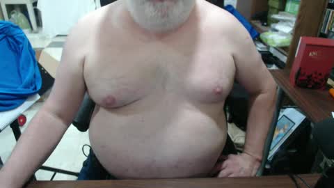 Snapshot of hotgrandpa594u chatting on 09/30/25, 05:07 hotgrandpa594u online show from 09/30/25, 05:07