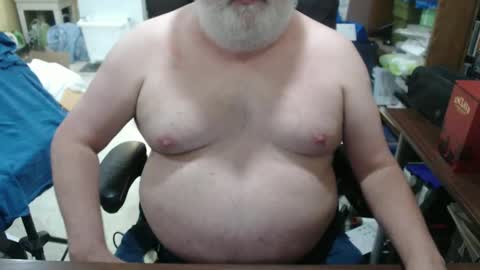Snapshot of hotgrandpa594u chatting on 10/06/25, 05:32 hotgrandpa594u online show from 10/06/25, 05:32