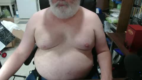 Snapshot of hotgrandpa594u chatting on 10/08/25, 07:22 hotgrandpa594u online show from 10/08/25, 07:22