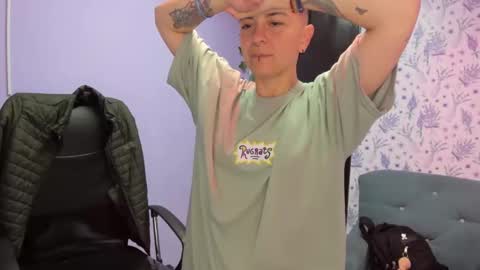 hannah online show from 11/02/25, 02:36