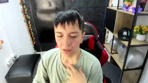 hannah online show from 03/18/26, 02:37