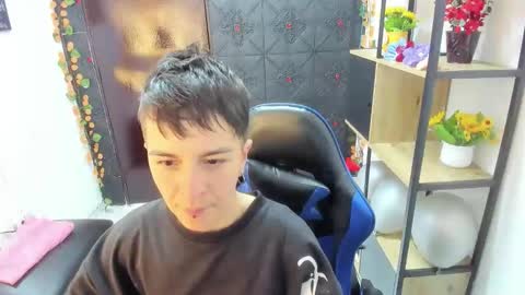 hannah online show from 04/12/26, 03:22